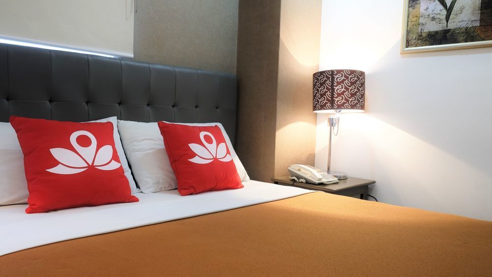 Oyo 24H City Hotel Near Makati Medical Center 마카티 외부 사진