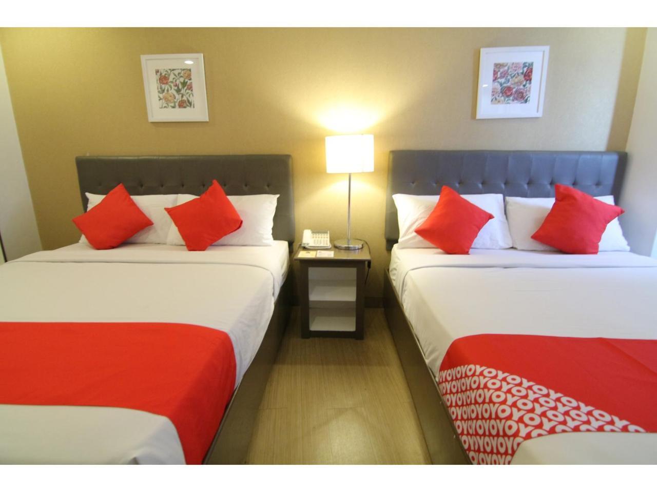 Oyo 24H City Hotel Near Makati Medical Center 마카티 외부 사진