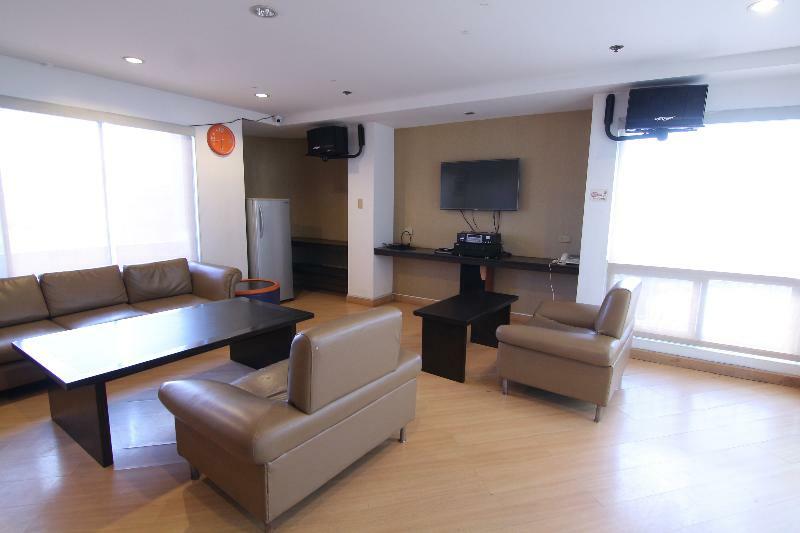 Oyo 24H City Hotel Near Makati Medical Center 마카티 외부 사진